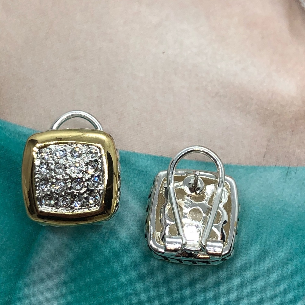 🌟 Silver Gold Earrings - Picture 4 of 5